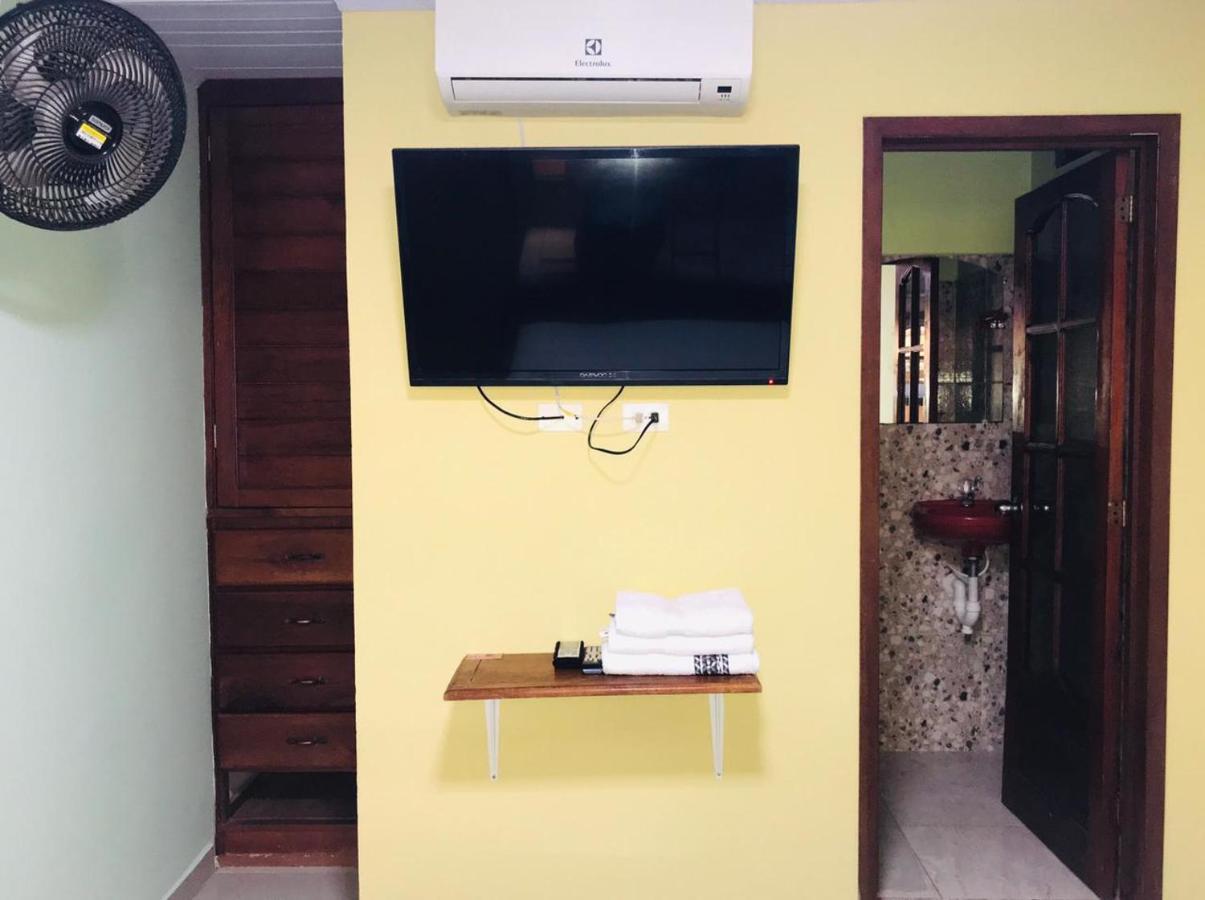 לטיסייה Hostal La Esperanza מראה חיצוני תמונה